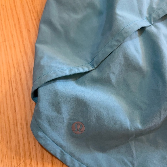 Lululemon Speed Up High-Rise Lined Short 4" - Picture 4 of 5